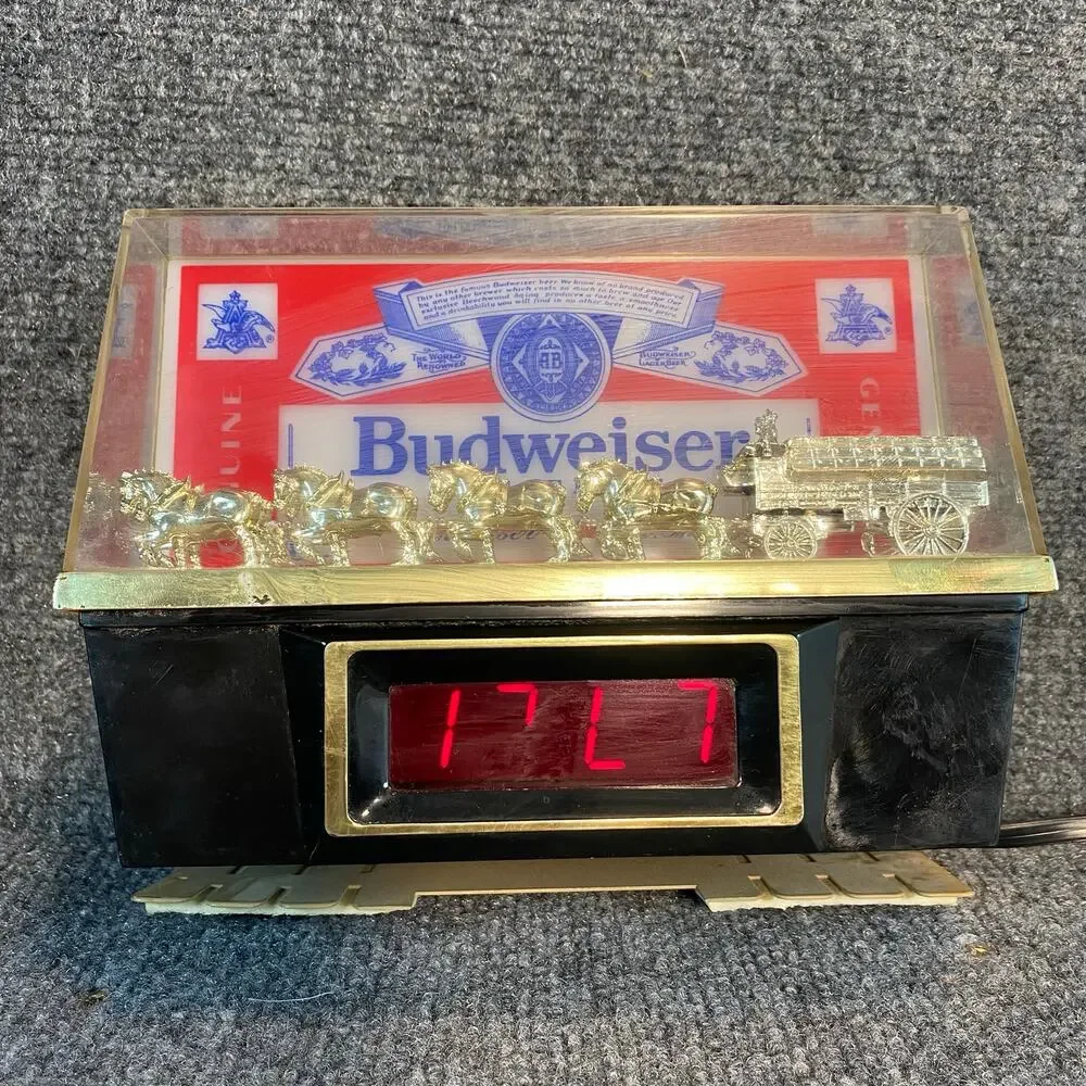 Vintage Budweiser King Beers Lighted Beer Sign Digital Clock Bar Register Decor